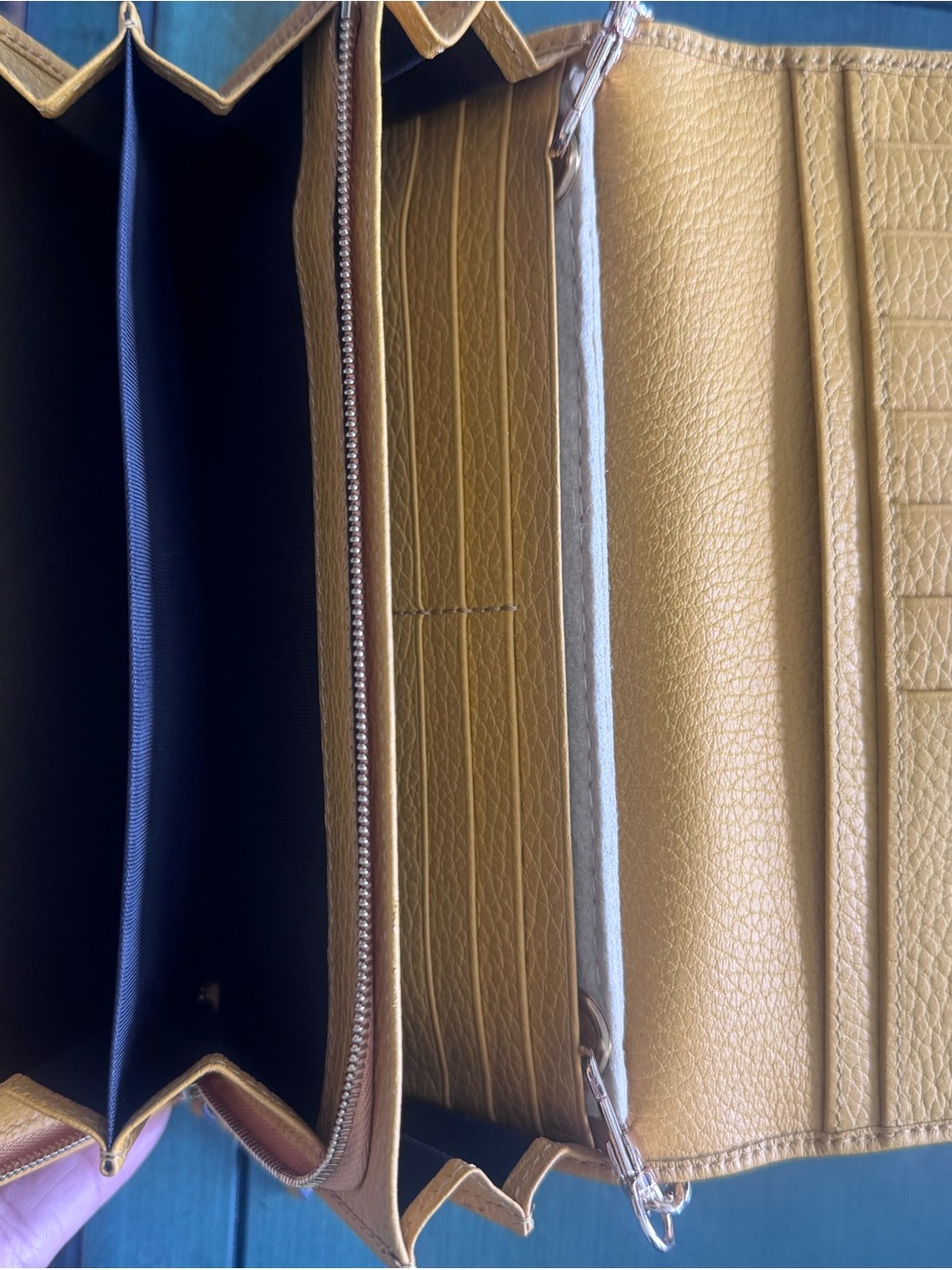 Gucci Yellow Pebbled Leather Chain Crossbody Wallet - Picture 2 of 12